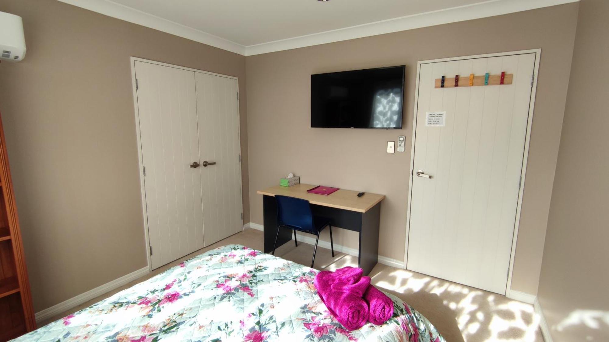 Monique'S Rose Room Prvt Bthrm Ac Tv โอ๊คแลนด์ ห้อง รูปภาพ