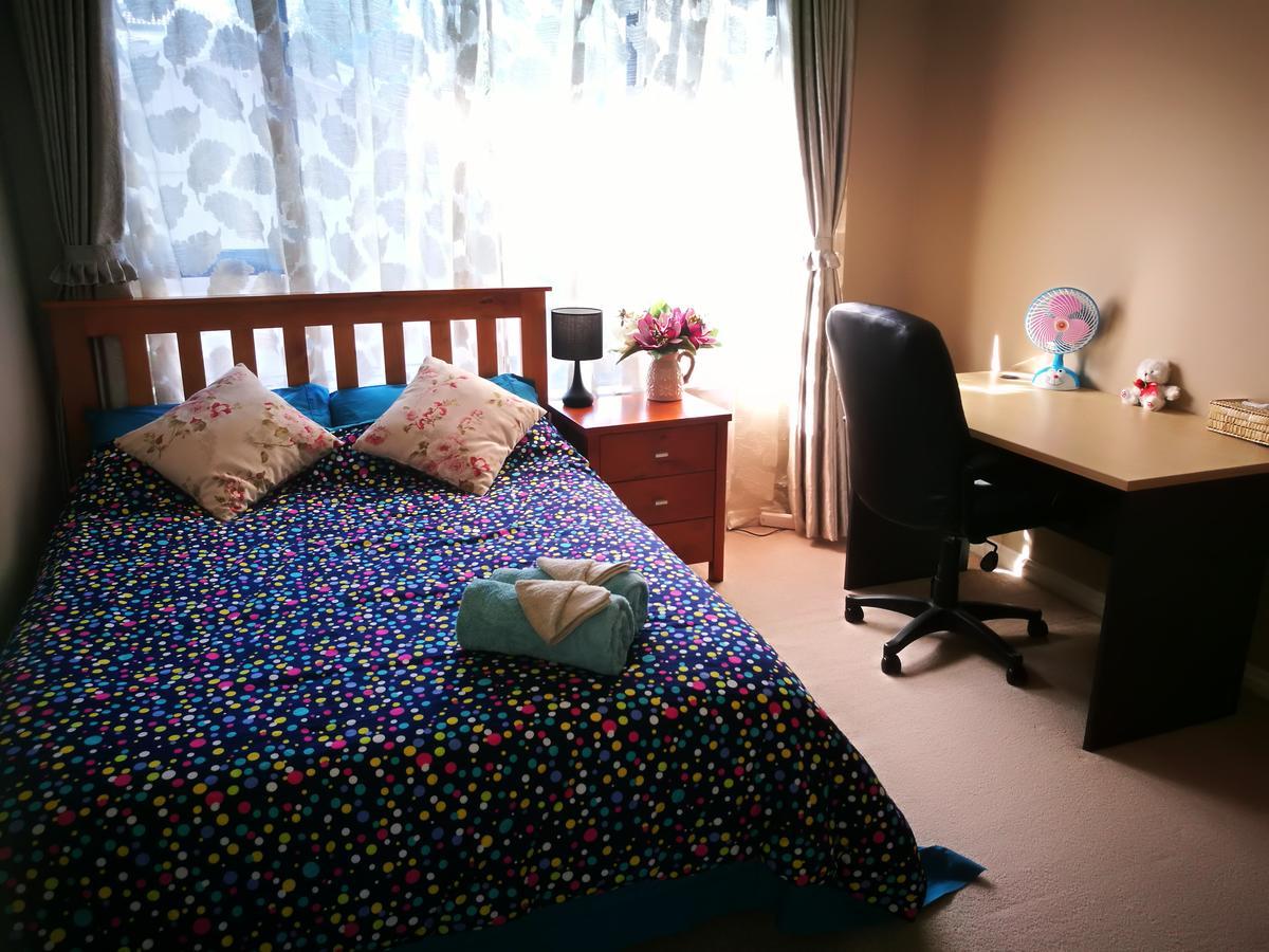 Monique'S Rose Room Prvt Bthrm Ac Tv โอ๊คแลนด์ ภายนอก รูปภาพ